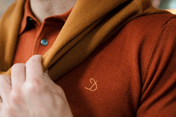 Idei de cadouri pentru bărbați: cum alegi hainele potrivite în funcție de stil 